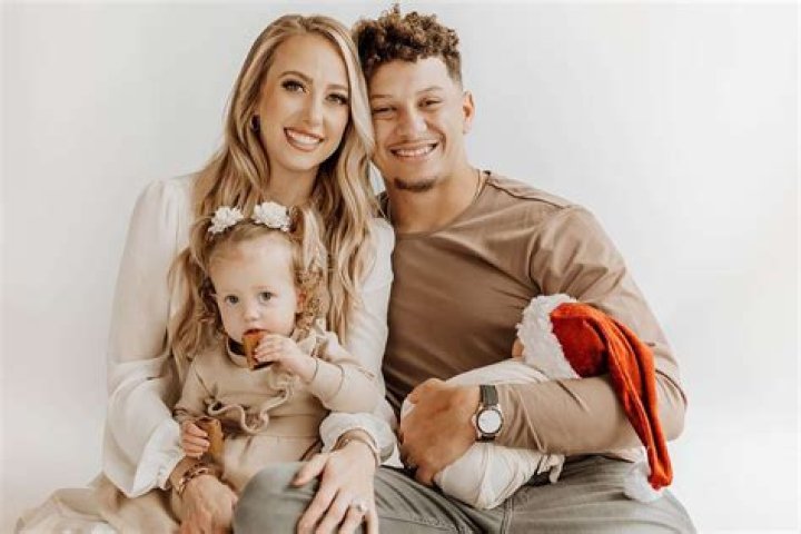 Details about Iowa HC's parents, wife, kids and more