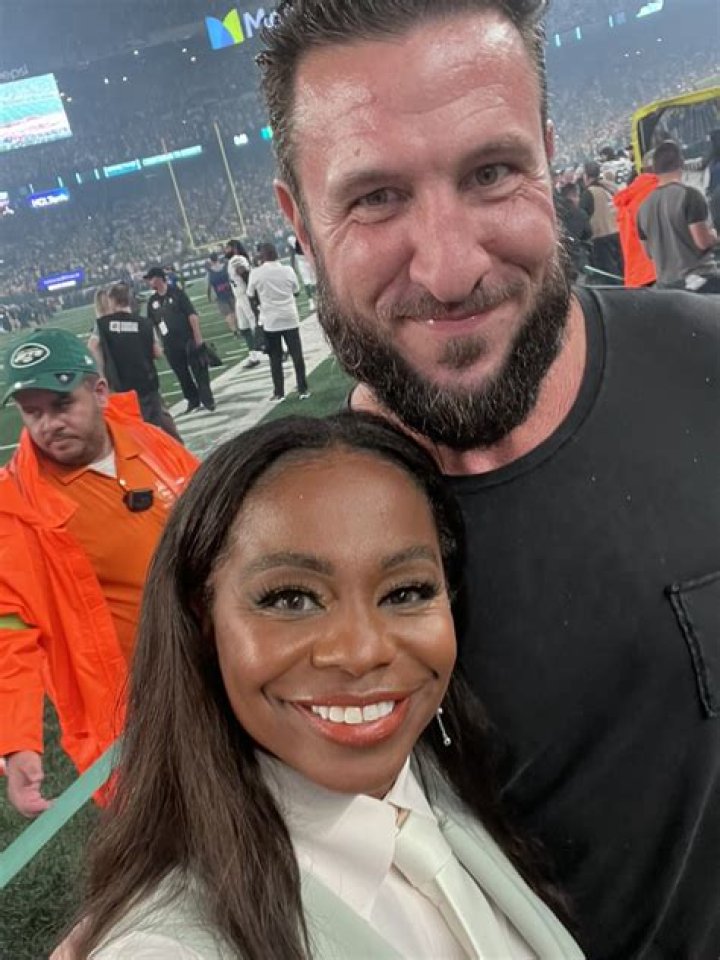 Master Chief Pablo Schreiber Wife 2022 Has He Remarried After Jessica Monty Divorce?