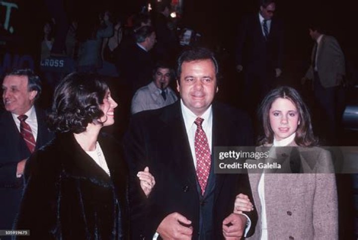 Paul Sorvino, Lorraine Davis |